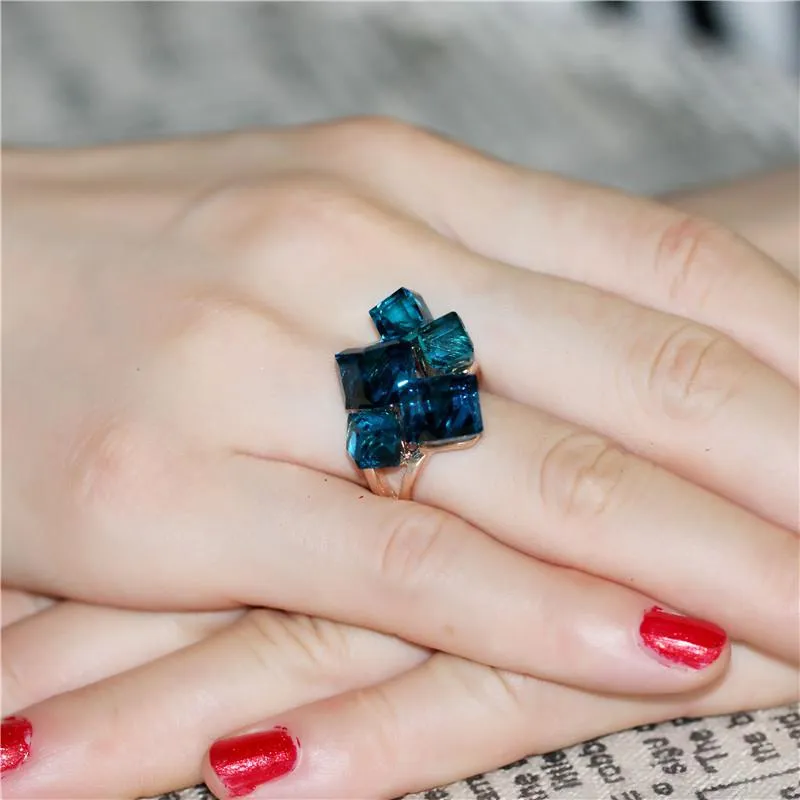 Arctic Roses Rose Gold Crystal Ring