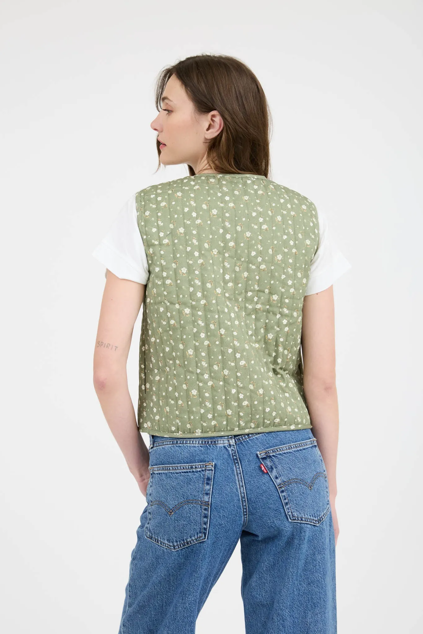 FLORAL PRINT FRONT TIE QUILTED VEST