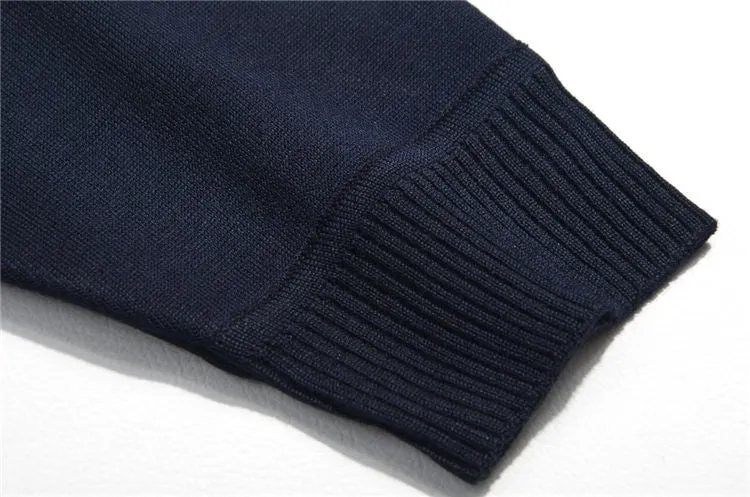 Man's Long Sleeve O-Neck Sweater