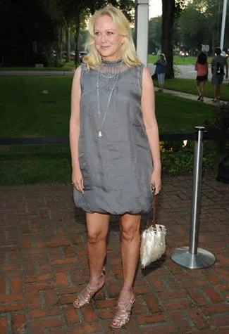 NINA GRISCOM: Socialite, model, mom, muse wishes to rehome gowns, vintage suits, bespoke pieces