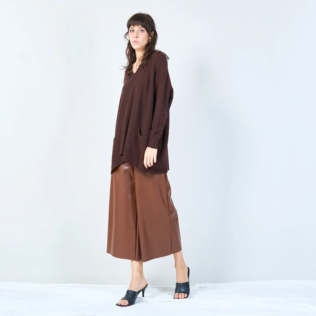 V-neck oversized knit sweater with front pockets wholesale
