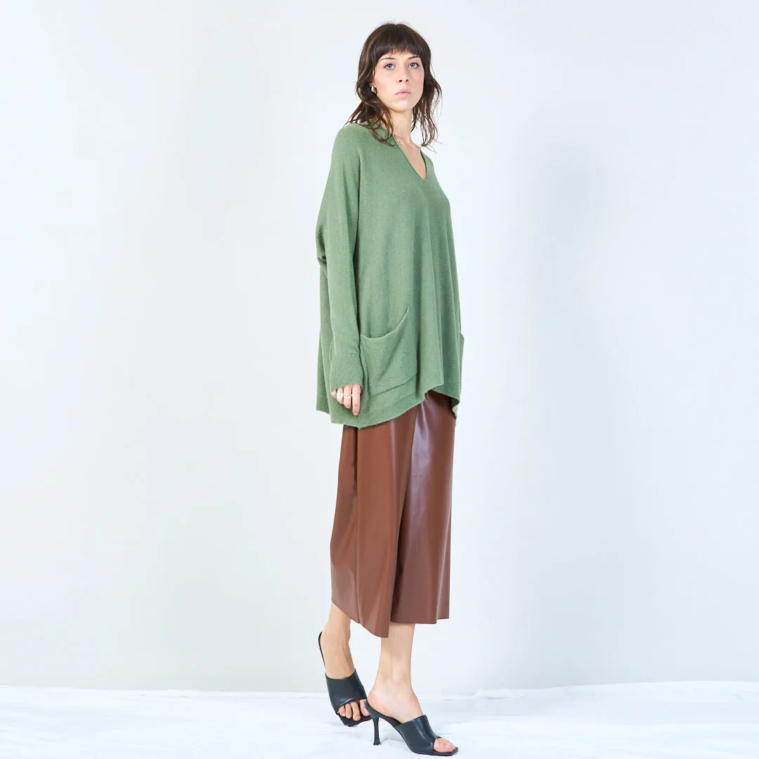 V-neck oversized knit sweater with front pockets wholesale